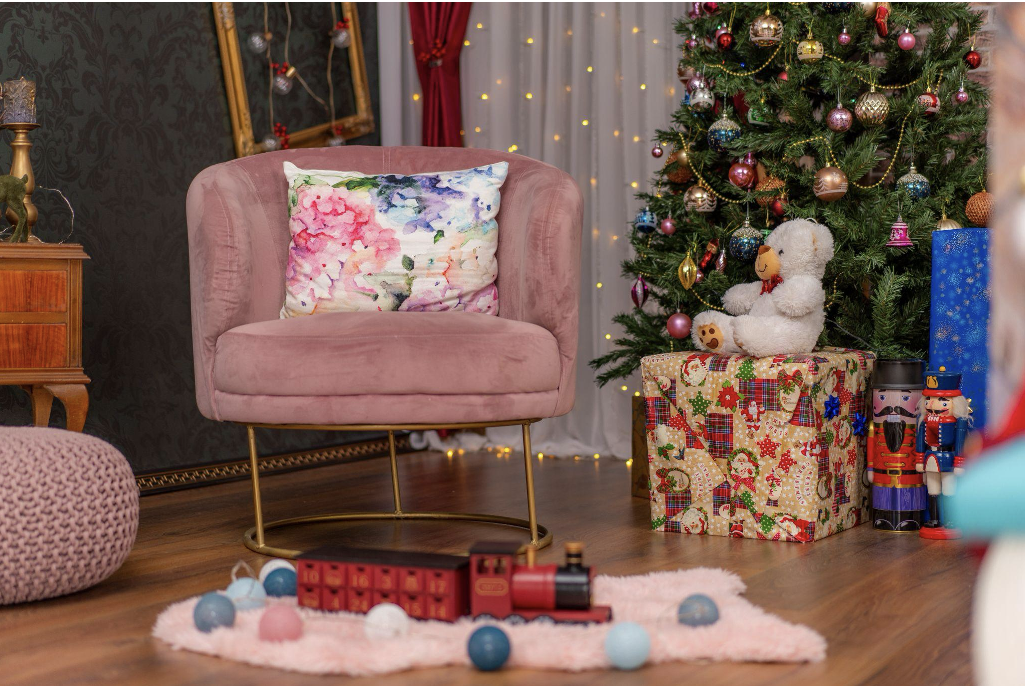 Benefits of Artificial Christmas Trees